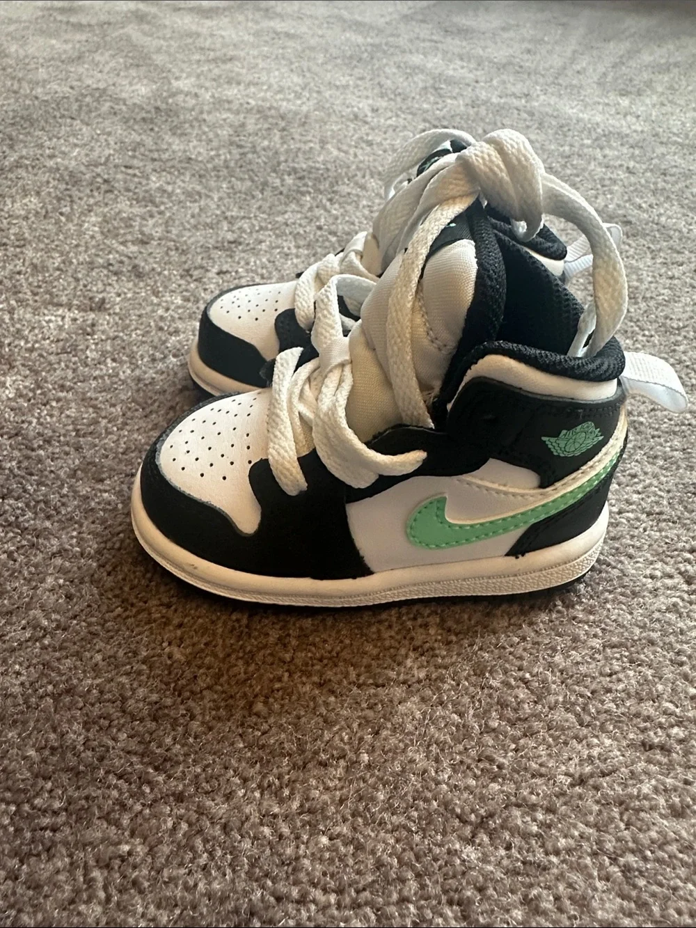 Jordan Kids Black & White High-Tops with Mint Green Swoosh